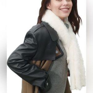 Faux fur white scarf